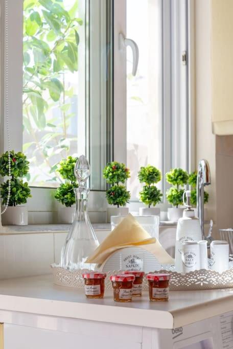 Cozy Apartment In The Heart Of City Center Heraklion  ภายนอก รูปภาพ
