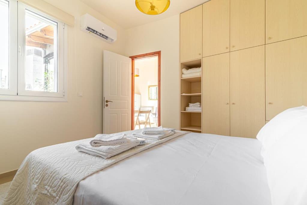 Cozy Apartment In The Heart Of City Center Heraklion  ภายนอก รูปภาพ
